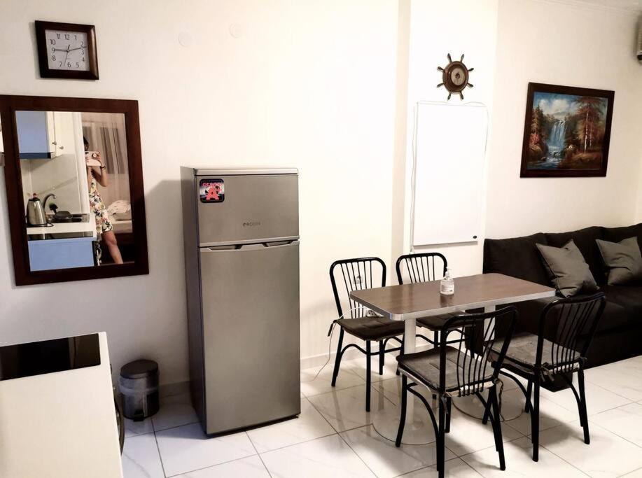 Apartment With 3 Rooms Just 1 Min From The Beach And Free Public Parking Peraía Exteriér fotografie