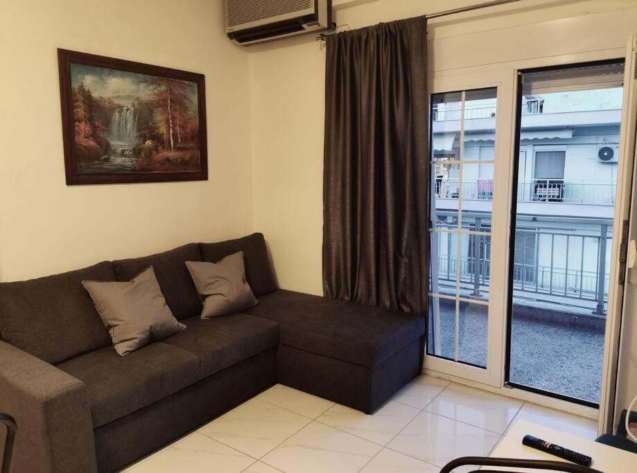 Apartment With 3 Rooms Just 1 Min From The Beach And Free Public Parking Peraía Exteriér fotografie
