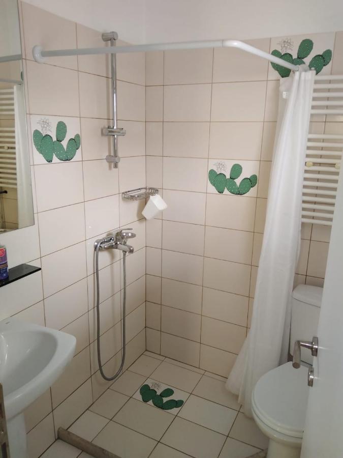 Apartment With 3 Rooms Just 1 Min From The Beach And Free Public Parking Peraía Exteriér fotografie